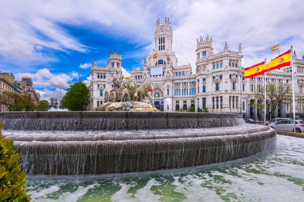 Bookingham ★Apartaments & Suites Madrid Luaran gambar